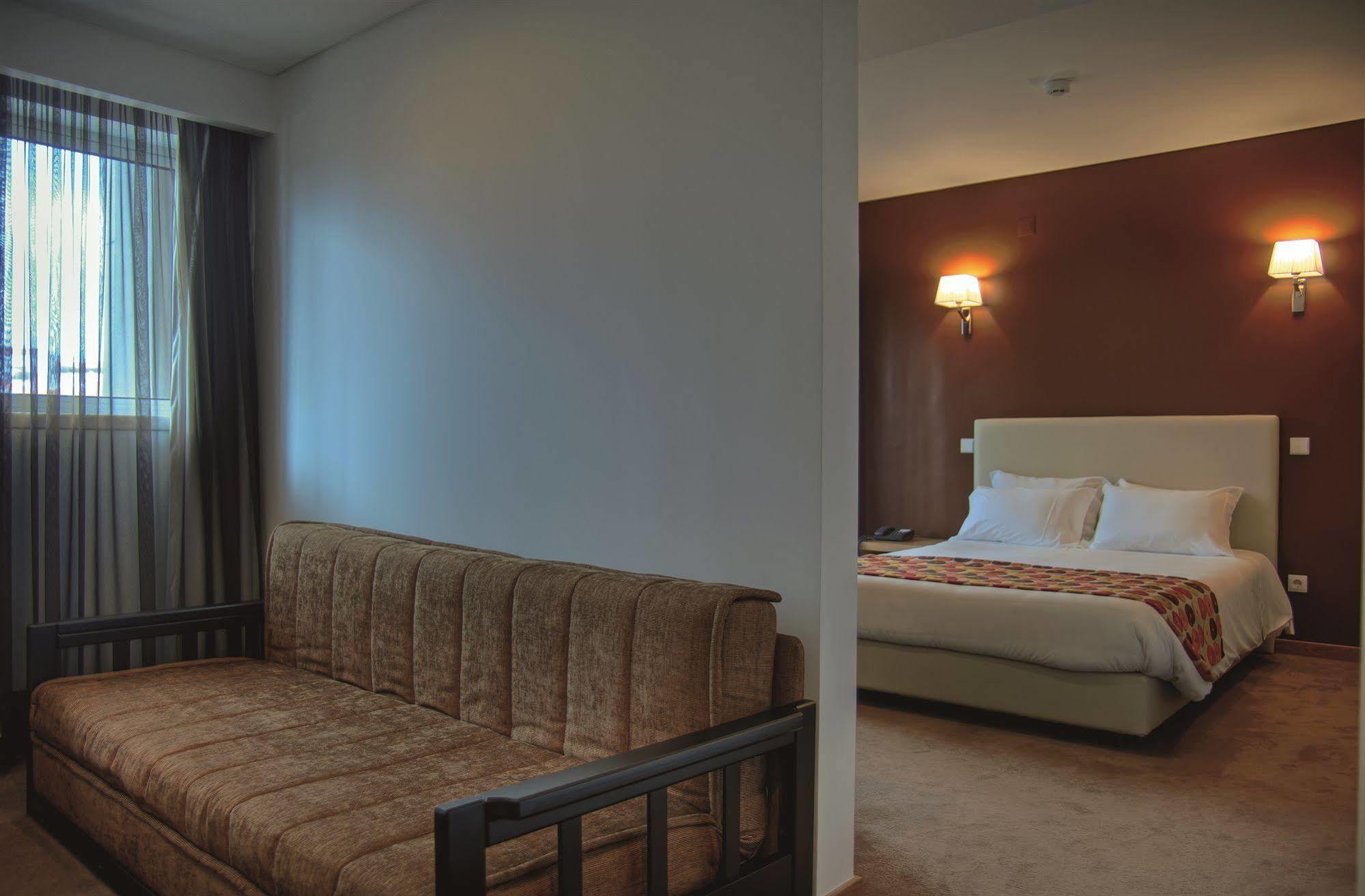 Hotel Sao Luis Leiria Kültér fotó